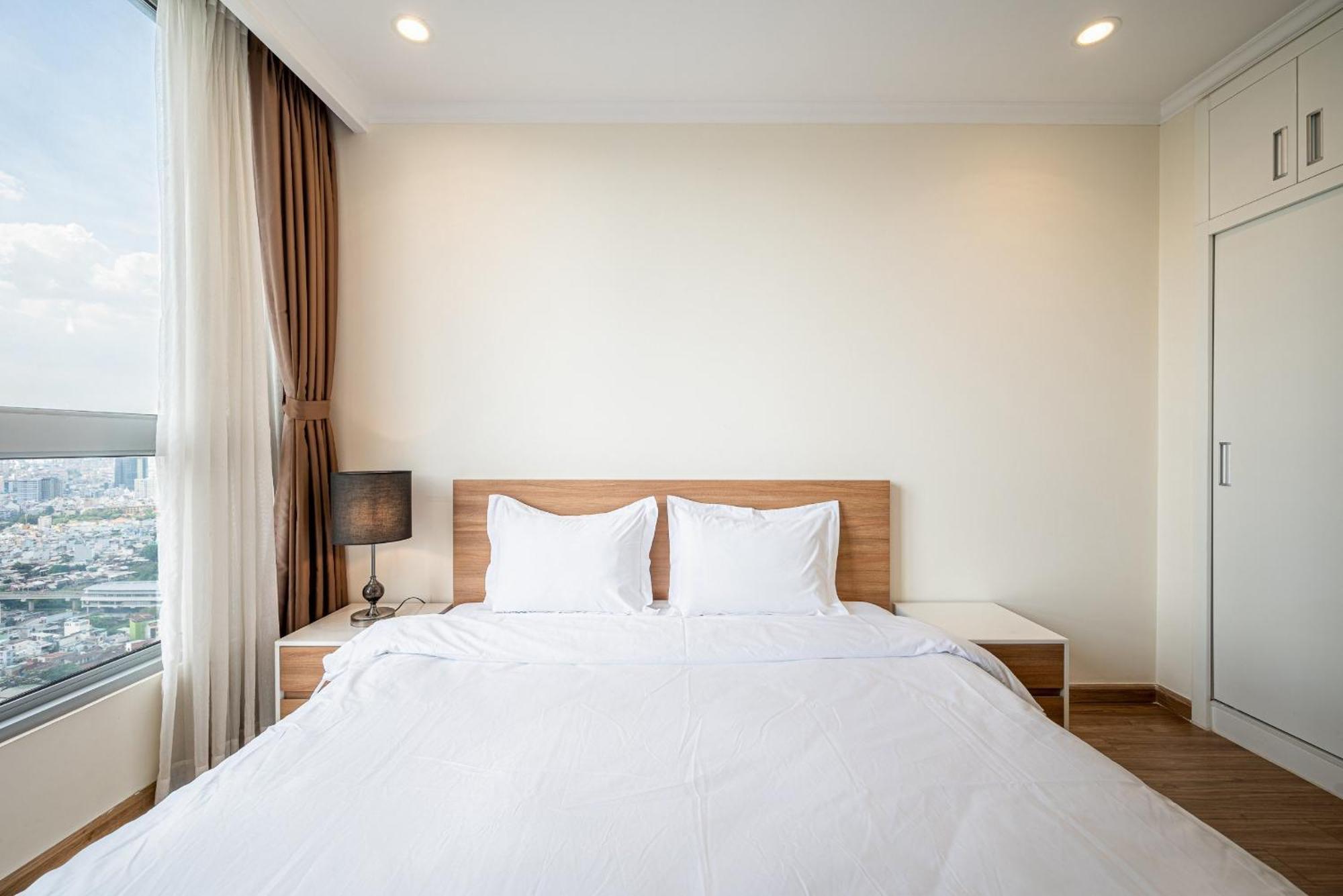 Luxury Apartment At Vinhomes Central Park Ho Chi Minh-staden Exteriör bild